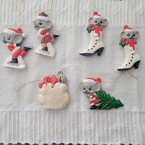 Vintage ceramic ornements